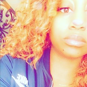 Meet your Posher, Lakisha